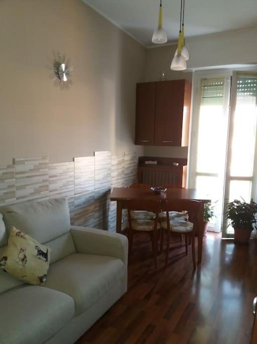 Apartmán Mice Ottima Soluzione Per Il Centro E La Svizzera Como Exteriér fotografie