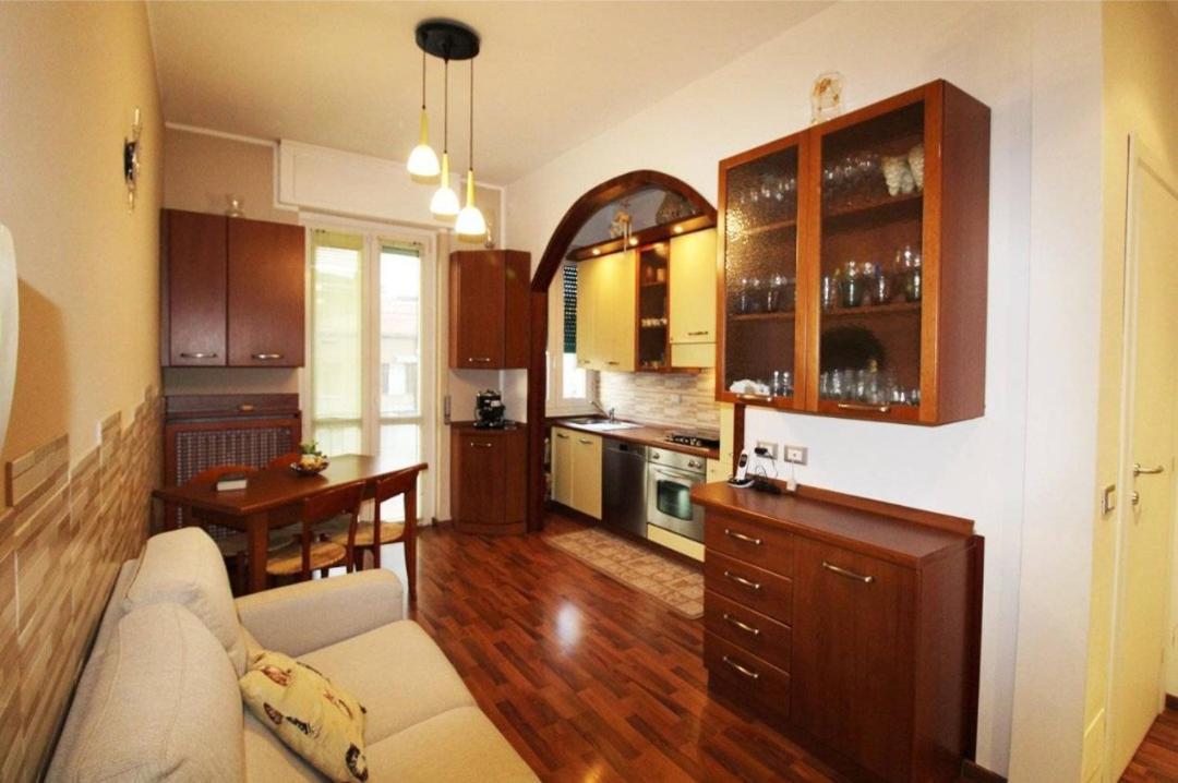 Apartmán Mice Ottima Soluzione Per Il Centro E La Svizzera Como Pokoj fotografie